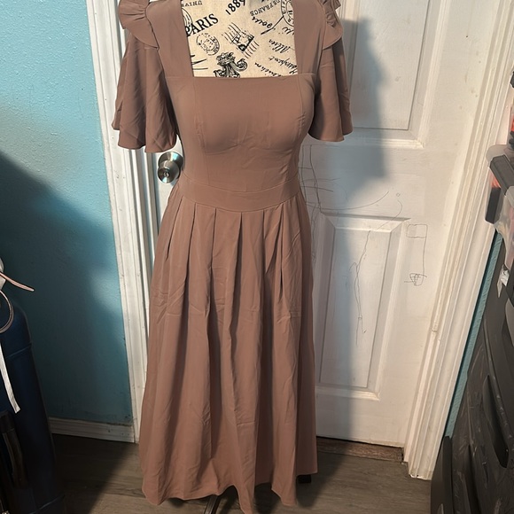 Maxi Dress!!! - Picture 4 of 4